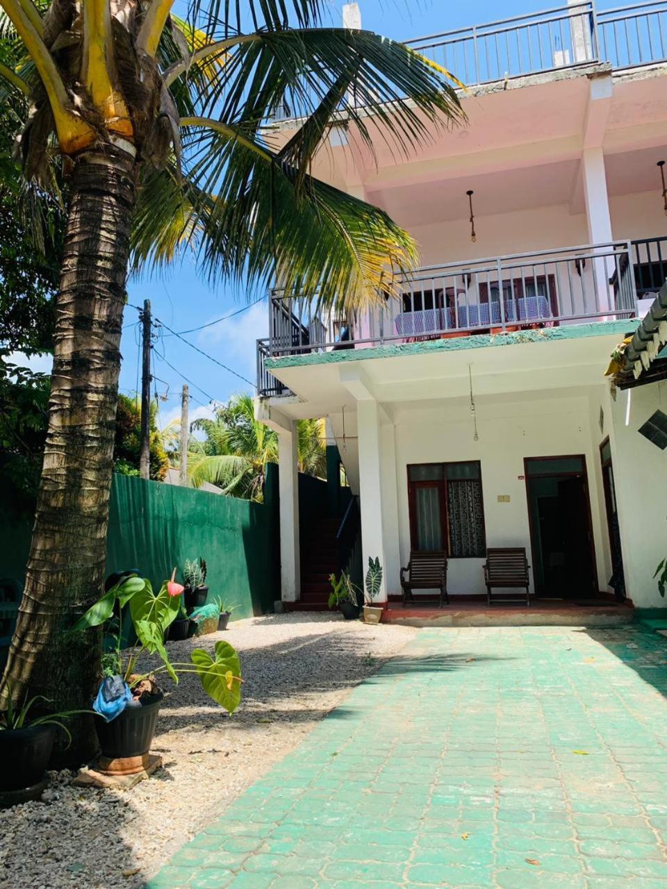 Ocean Breeze Dickwella Exterior foto